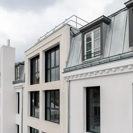 Le Grand Quartier 4* Párizs