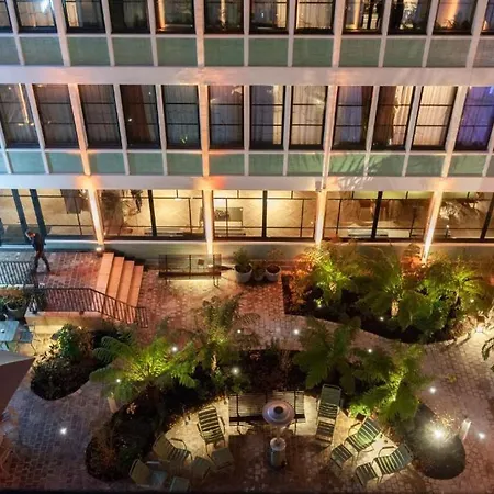 Le Grand Quartier 4* Paris