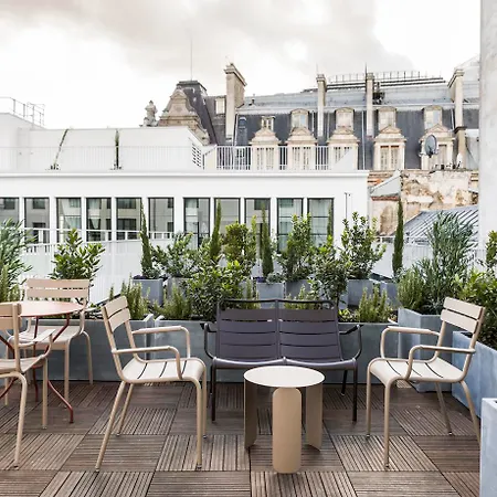 Hotel Le Grand Quartier Paris