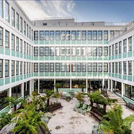 Le Grand Quartier Hotel
