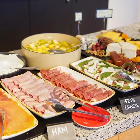 Le Grand Quartier 4*