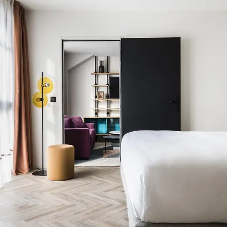 Hotel Le Grand Quartier Paris