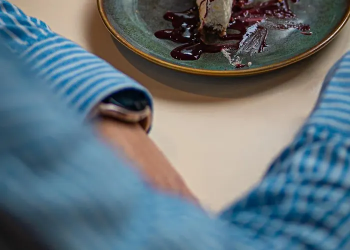 فندق Le Grand Quartier باريس