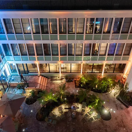 Le Grand Quartier 4*