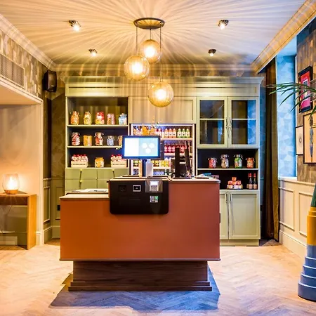 Le Grand Quartier باريس